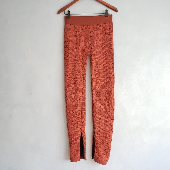 NIB, WOLFORD, ORANGE BLACK ZIPPER LEGGINGS M,L - Picture 5 of 15